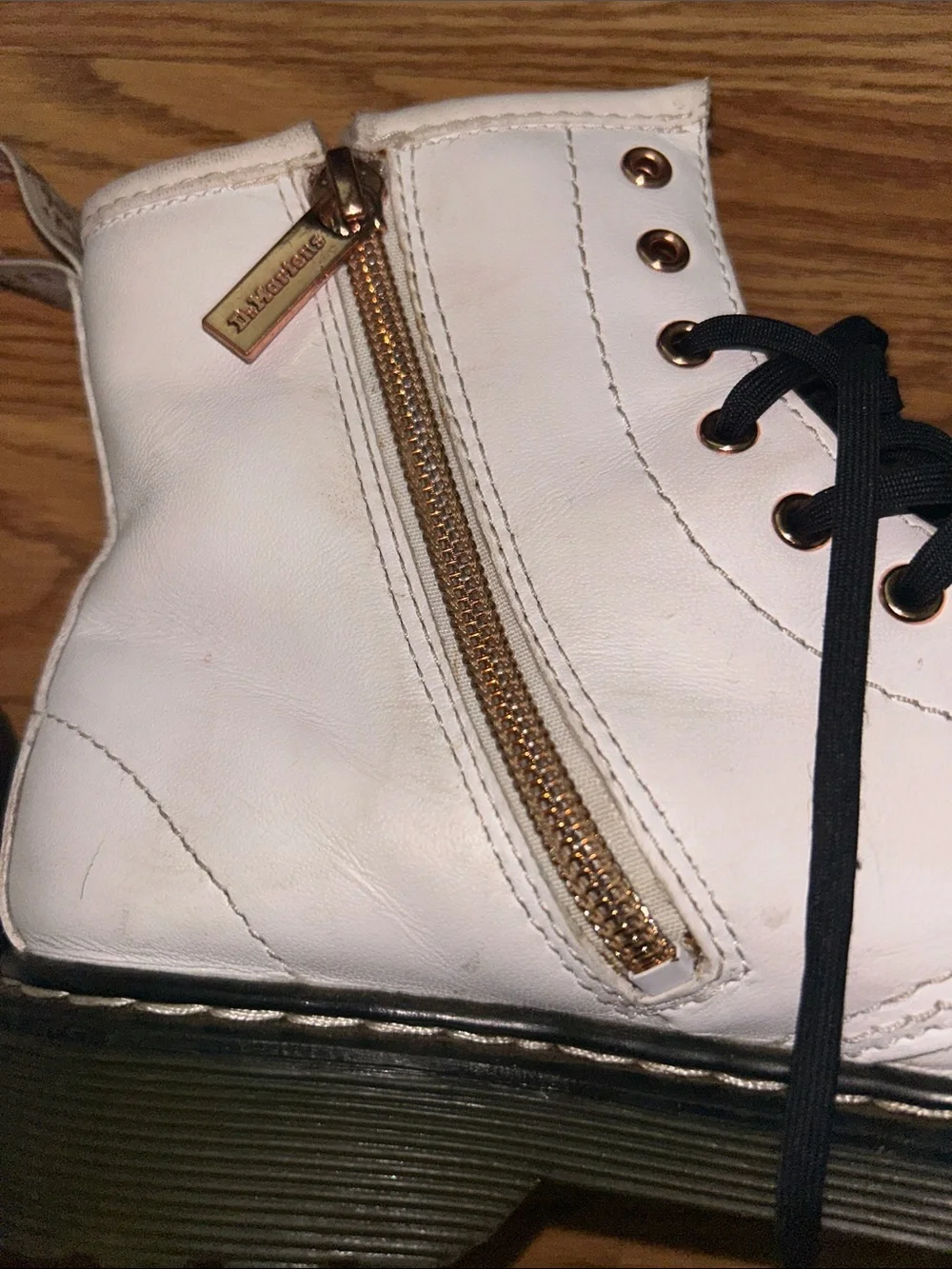 Dr. Martens White Leather Lace-Up Boots with Black Laces size 4
